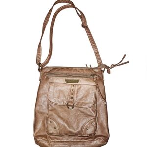 Stone Mountain Tan Leather Shoulder Bag. Pre-owned